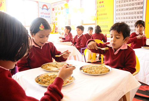 Nand Ghar marks Poshan Maah 2025, supporting 3.5 lakh families across 15 states