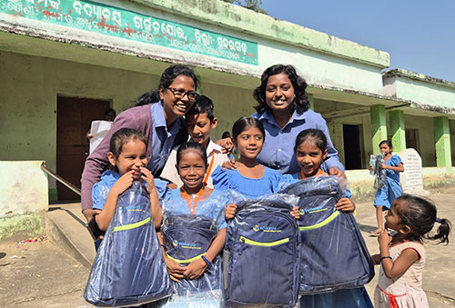 1,800 Vedanta Aluminium Employees Dedicate 4,000 Hours to Transform Communities, Impacting Over 7 Lakh Lives