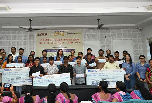 Vedanta Aluminium’s Subhalaxmi Cooperative Felicitates 50 Students For Board Exam Performance